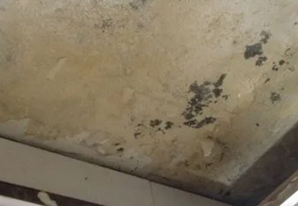 龙沙阳台漏水维修公司分享下龙沙卫生间渗水维修需要注意哪些问题。
